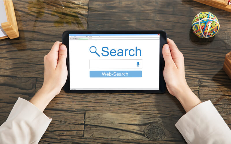 SEO Söker på Internet med surfplatta